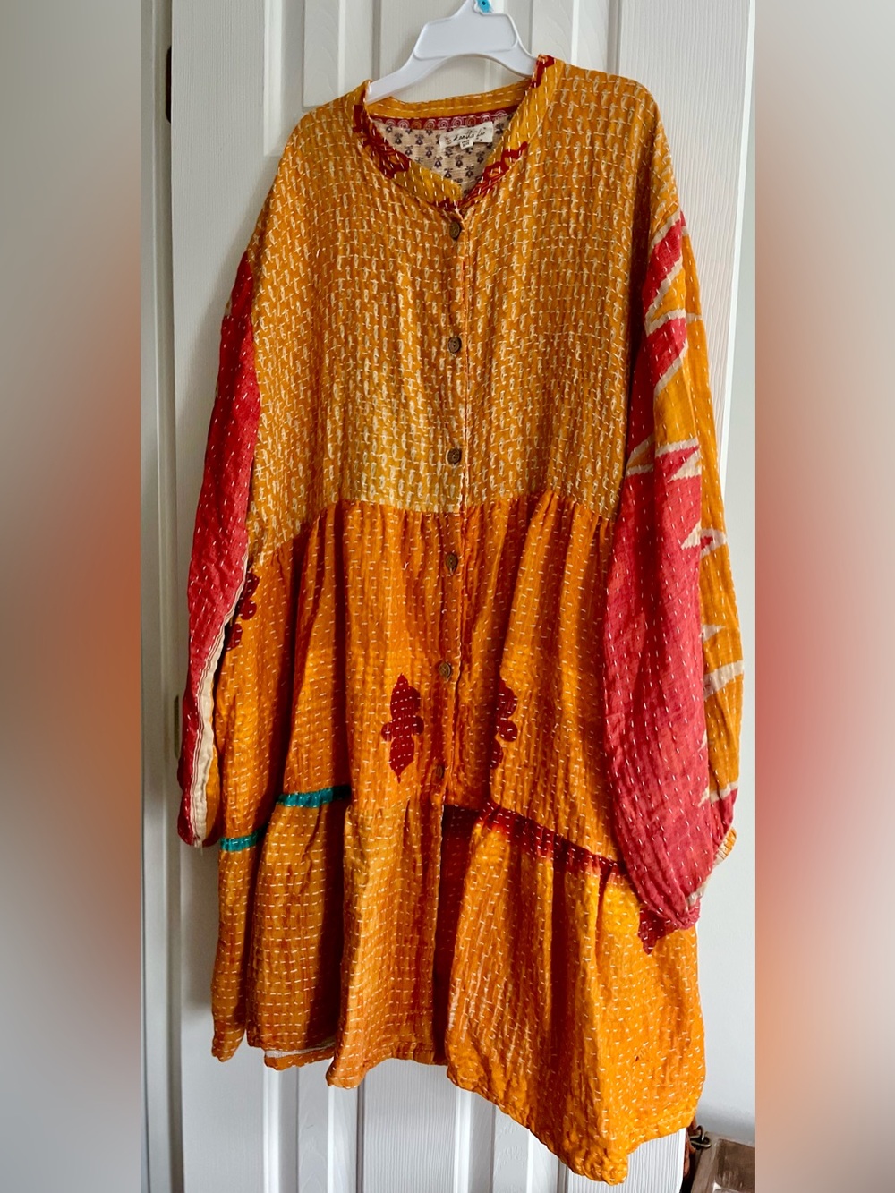 Sale! KANTHA BAE Reversible Button-Front Tunic Dress - Picture 2 of 14